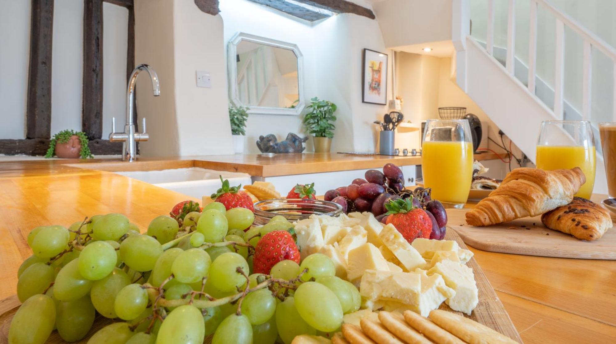 Wee Toad Hole Heart Of Kendal - Cottage Sleeps 4-6 - Dogs Welcome Exterior photo